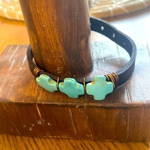 Turquoise leather braclet